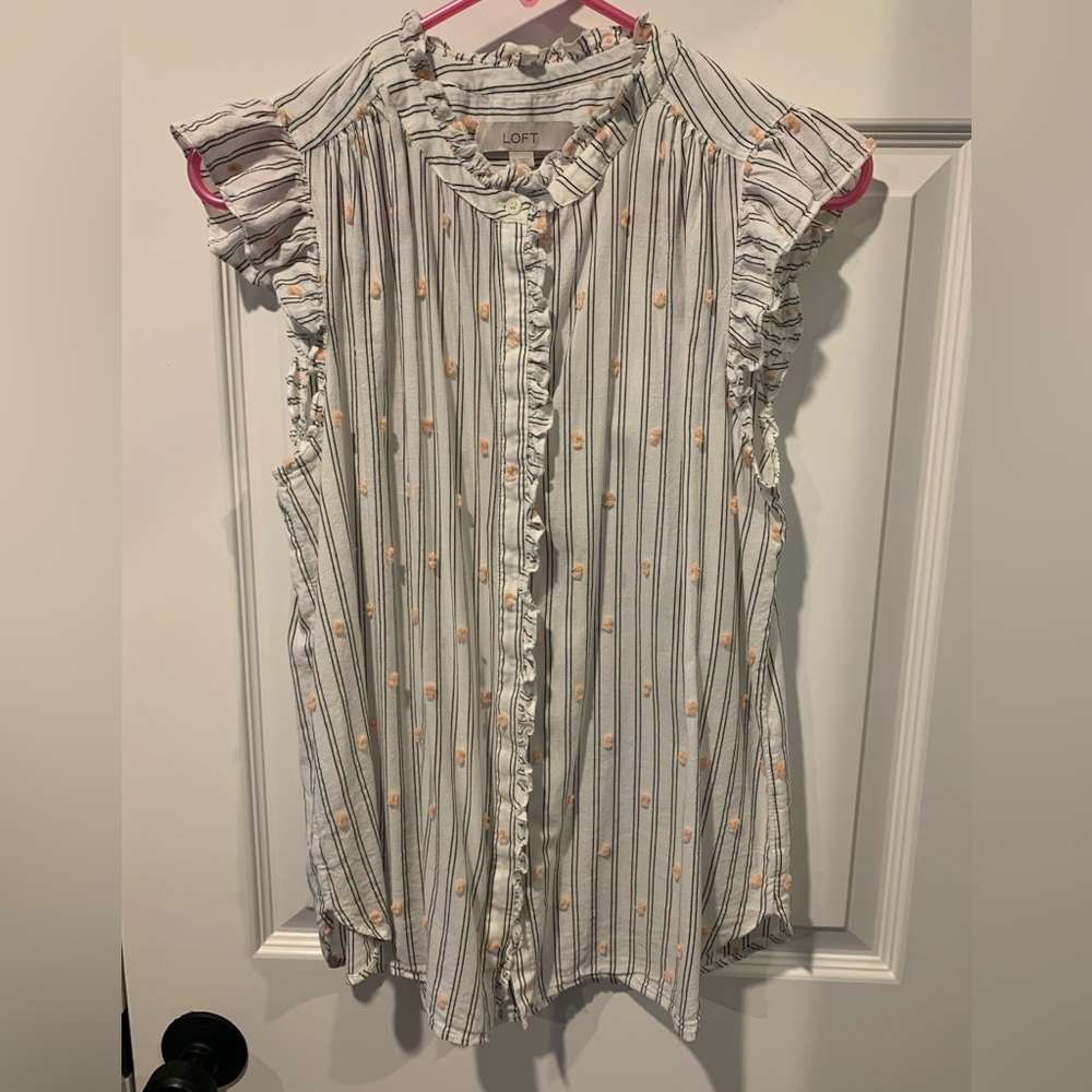 LOFT Sleeveless Top
